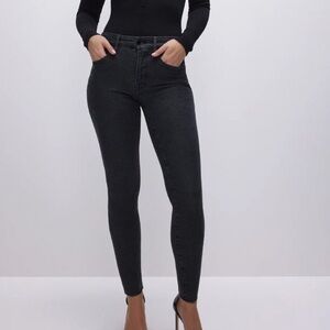 Good American Good Legs Crop Jeans 8/29